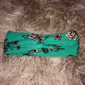 COPY - COPY - Green flower twist headband